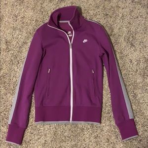 nike zip up